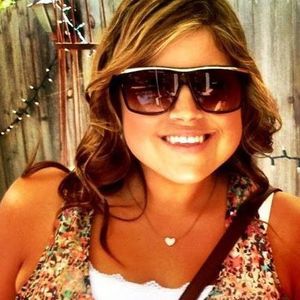 Meet your Posher, Becky